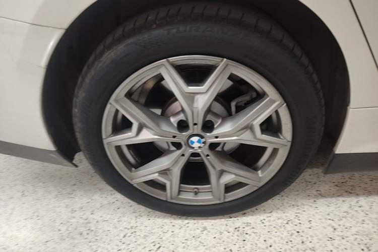 Used BMW i3 2022 eDrive 35 L Right Rear Wheel Hub