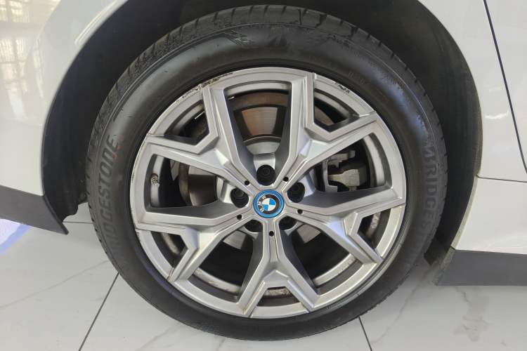 Used BMW i3 2022 eDrive 35 L Right Rear Wheel Hub