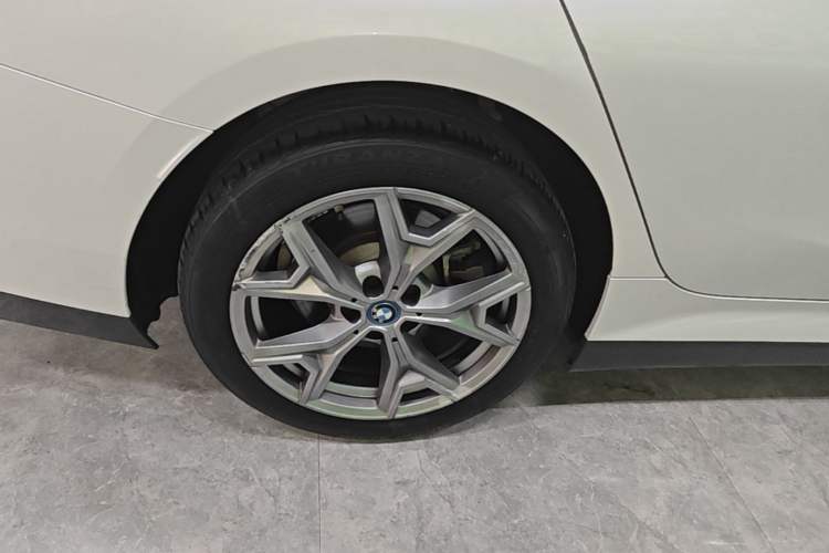 Used BMW i3 2022 eDrive 35 L Right Rear Wheel Hub