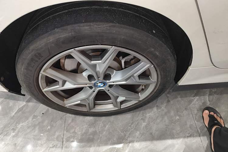 Used BMW i3 2022 eDrive 35 L Right Rear Wheel Hub