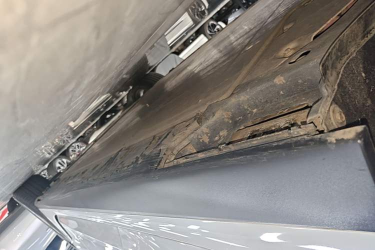 Used BMW i3 2022 eDrive 35 L Right Side Sill