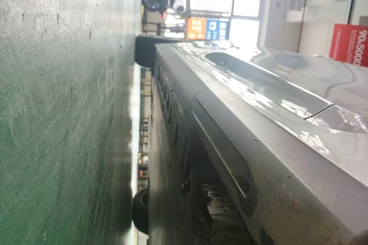 Used BMW i3 2022 eDrive 35 L Right Side Sill