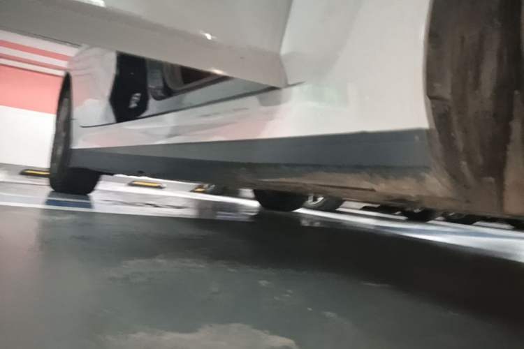 Used BMW i3 2022 eDrive 35 L Right Side Sill