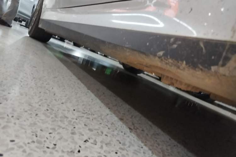 Used BMW i3 2022 eDrive 35 L Right Side Sill