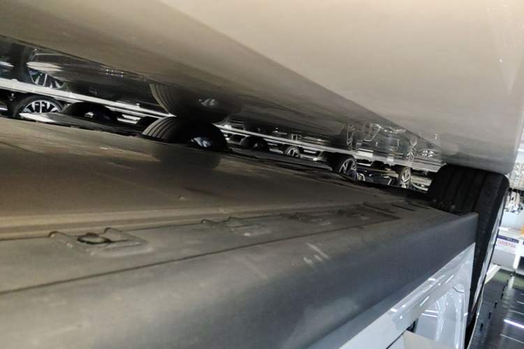 Used BMW i3 2022 eDrive 35 L Right Side Sill