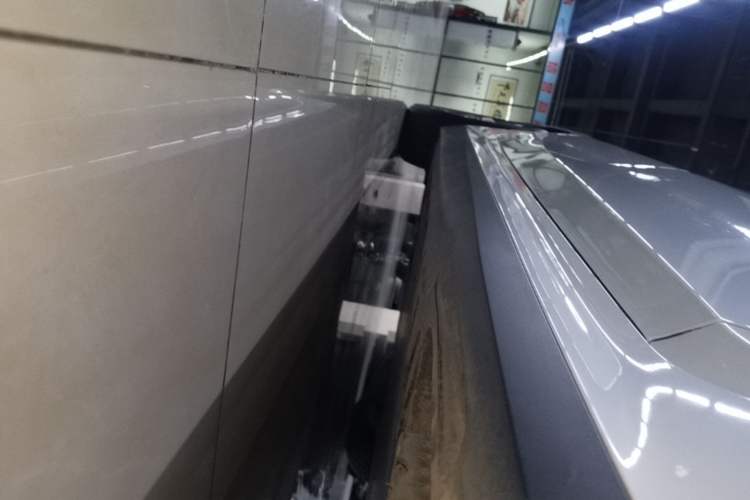 Used BMW i3 2022 eDrive 35 L Right Side Sill