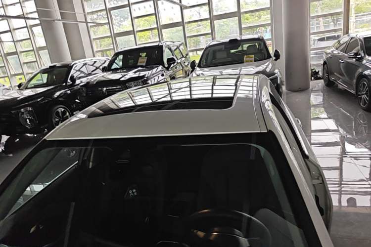 Used BMW i3 2022 eDrive 35 L Roof