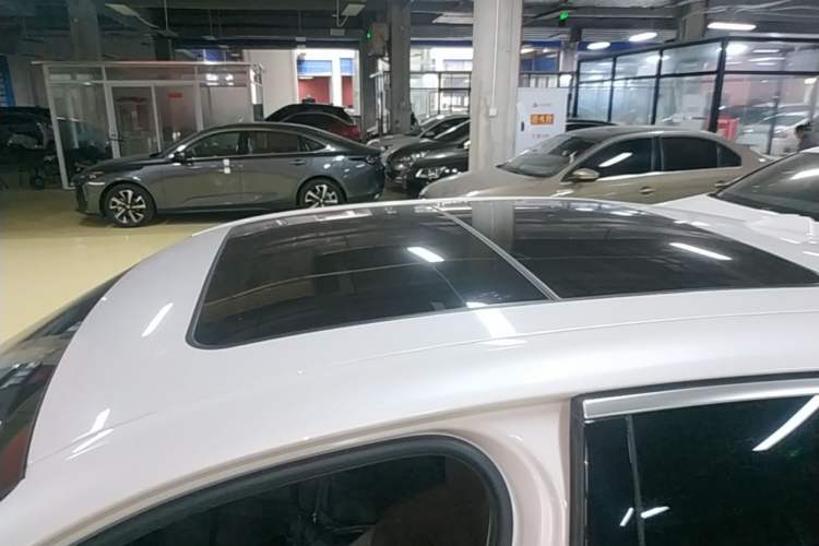 Used BMW i3 2022 eDrive 35 L Roof