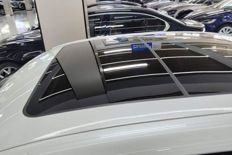 Used BMW i3 2022 eDrive 35 L Roof