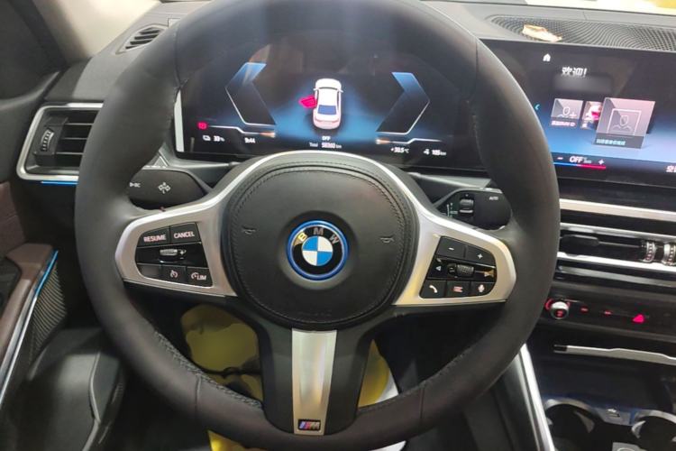 Used BMW i3 2022 eDrive 35 L Steering Wheel