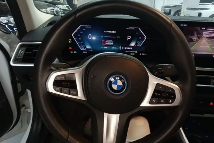 Used BMW i3 2022 eDrive 35 L Steering Wheel