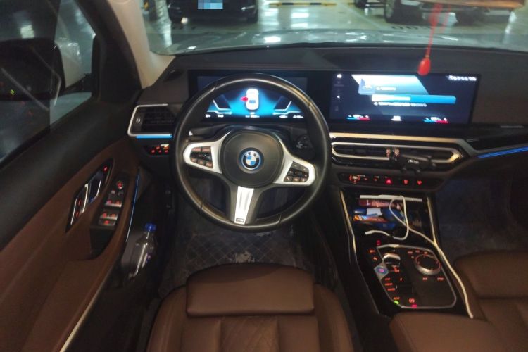 Used BMW i3 2022 eDrive 35 L Steering Wheel