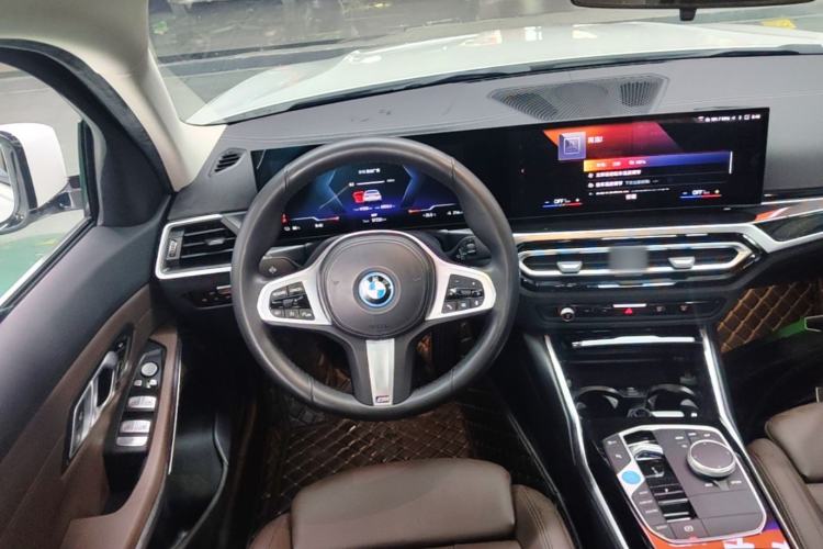 Used BMW i3 2022 eDrive 35 L Steering Wheel