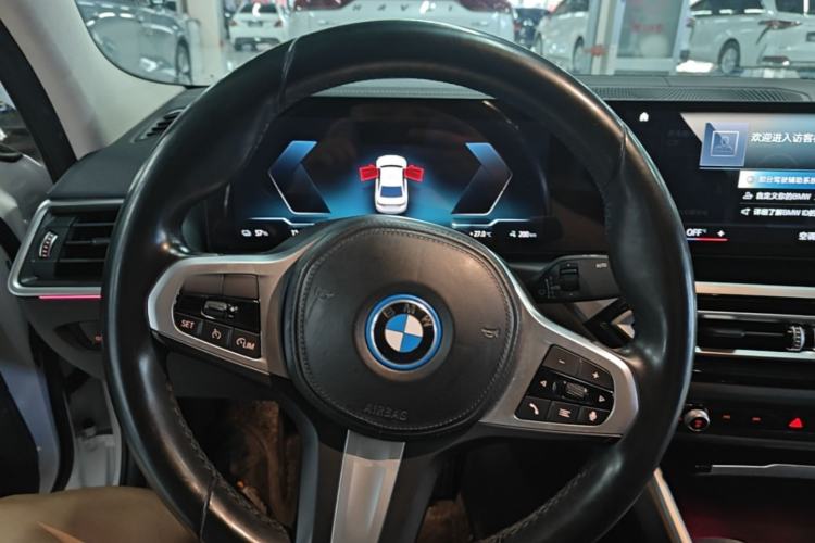 Used BMW i3 2022 eDrive 35 L Steering Wheel