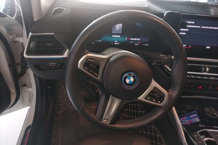 Used BMW i3 2022 eDrive 35 L Steering Wheel