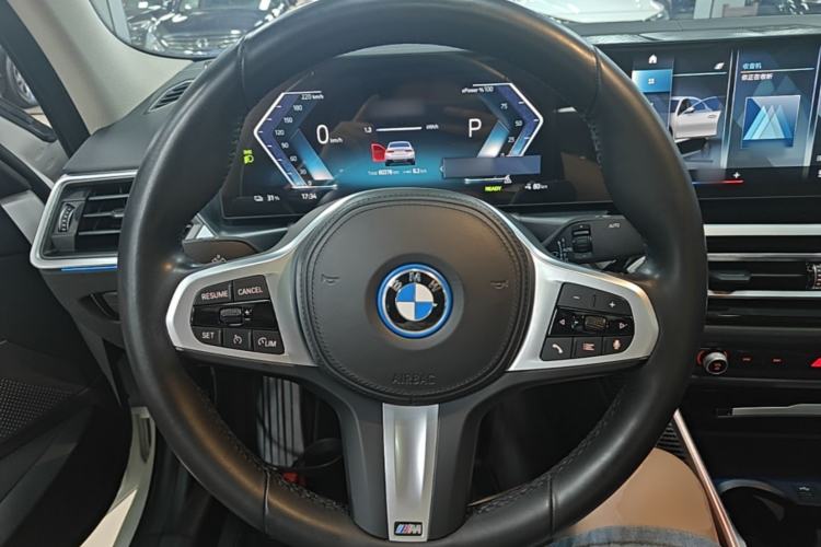 Used BMW i3 2022 eDrive 35 L Steering Wheel