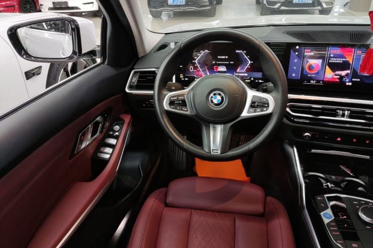 Used BMW i3 2022 eDrive 35 L Steering Wheel