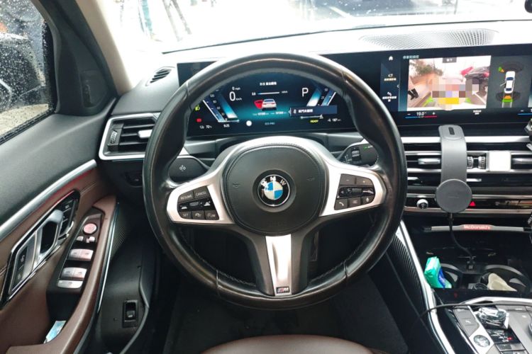 Used BMW i3 2022 eDrive 35 L Steering Wheel