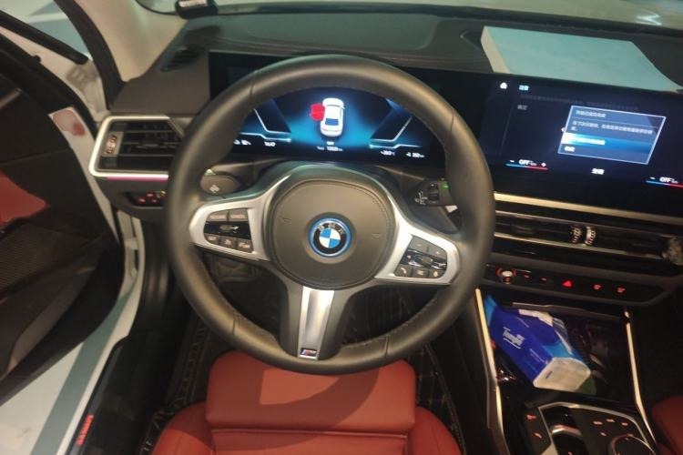 Used BMW i3 2022 eDrive 35 L Steering Wheel