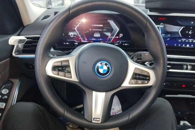 Used BMW i3 2022 eDrive 35 L Steering Wheel