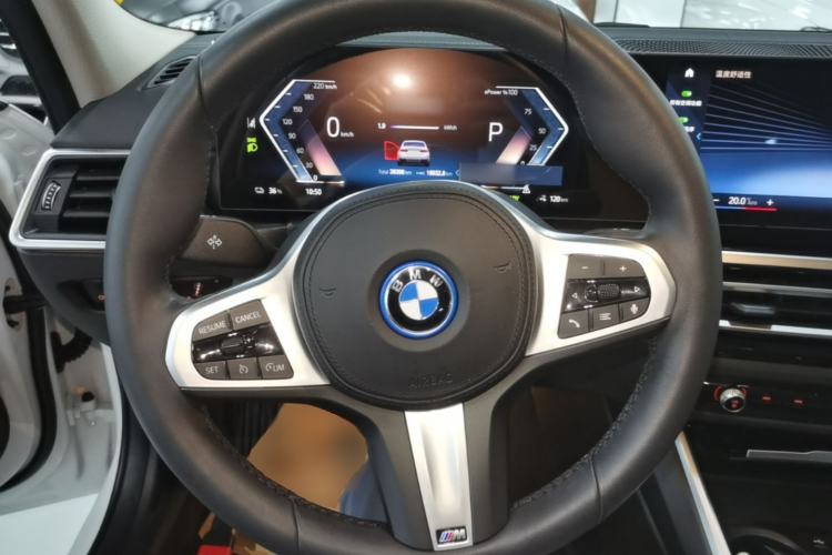 Used BMW i3 2022 eDrive 35 L Steering Wheel