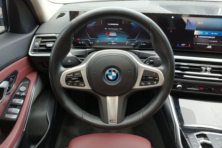 Used BMW i3 2022 eDrive 35 L Steering Wheel
