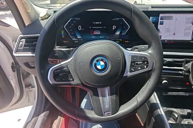 Used BMW i3 2022 eDrive 35 L Steering Wheel