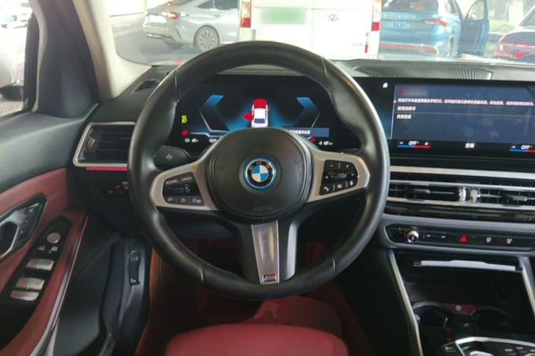 Used BMW i3 2022 eDrive 35 L Steering Wheel