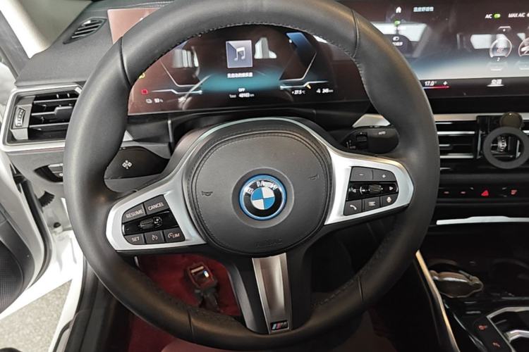 Used BMW i3 2022 eDrive 35 L Steering Wheel