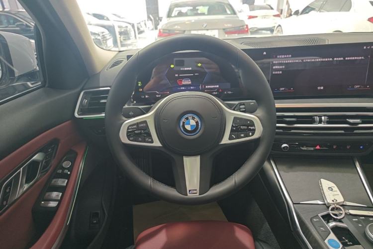 Used BMW i3 2022 eDrive 35 L Steering Wheel