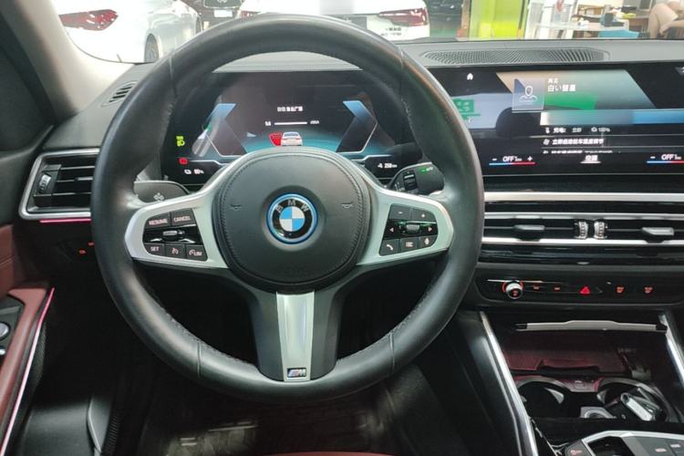 Used BMW i3 2022 eDrive 35 L Steering Wheel