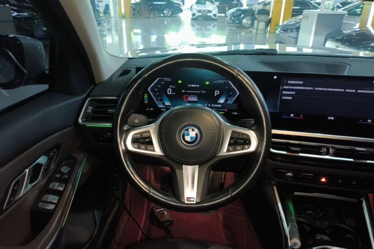 Used BMW i3 2022 eDrive 35 L Steering Wheel