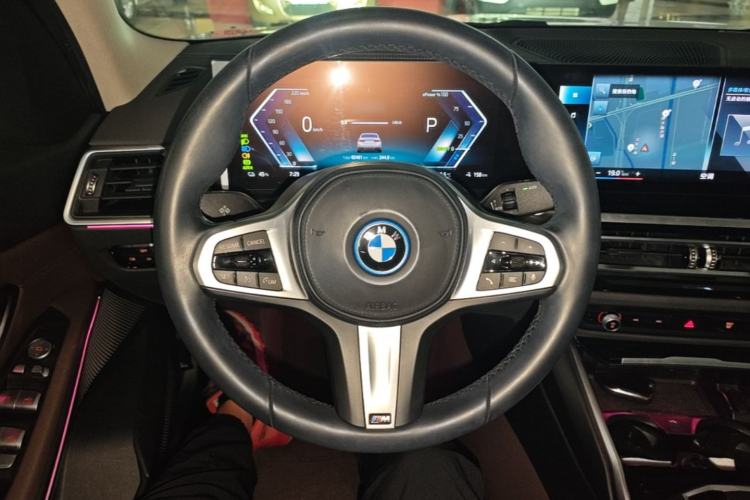 Used BMW i3 2022 eDrive 35 L Steering Wheel