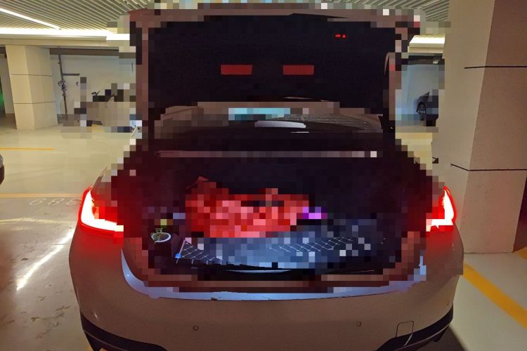 Used BMW i3 2022 eDrive 35 L Trunk
