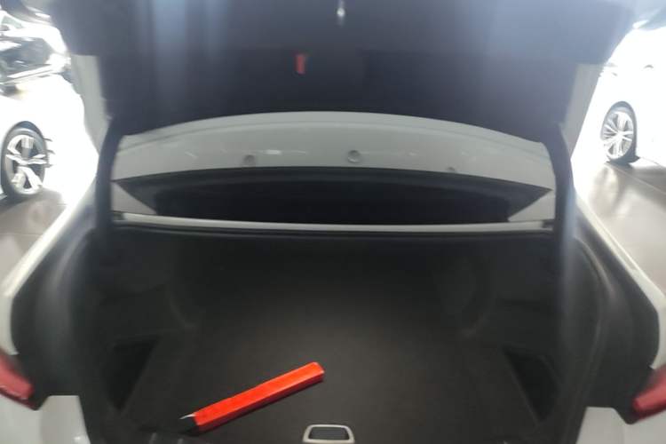 Used BMW i3 2022 eDrive 35 L Trunk
