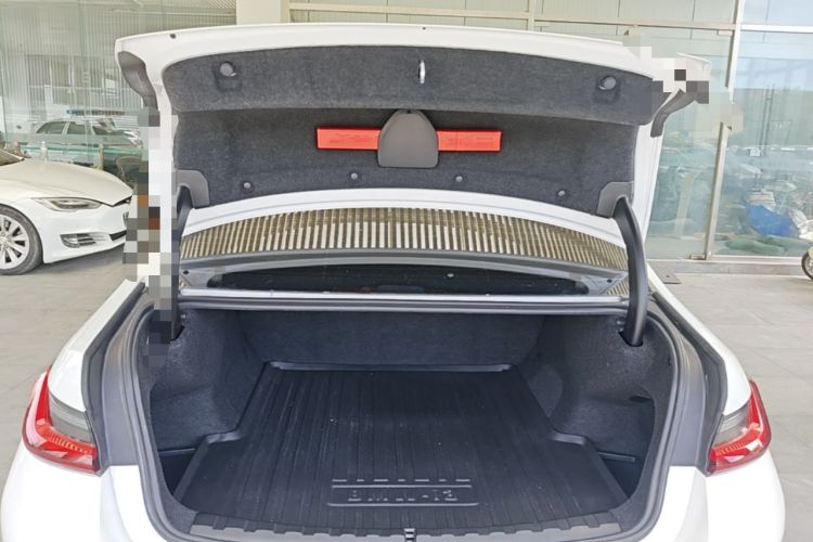 Used BMW i3 2022 eDrive 35 L Trunk