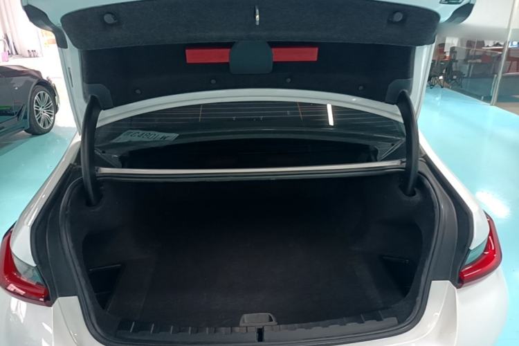 Used BMW i3 2022 eDrive 35 L Trunk
