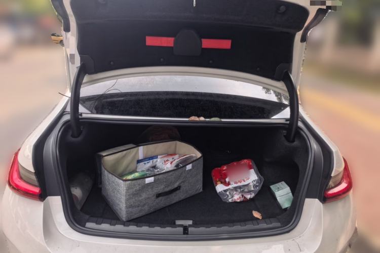 Used BMW i3 2022 eDrive 35 L Trunk