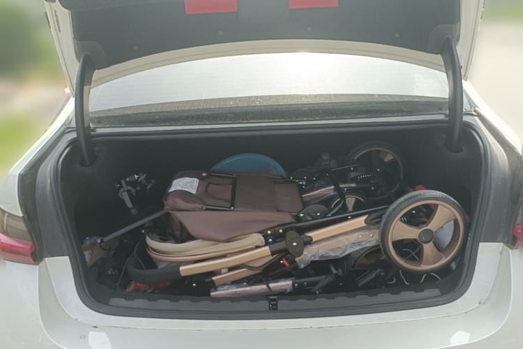 Used BMW i3 2022 eDrive 35 L Trunk