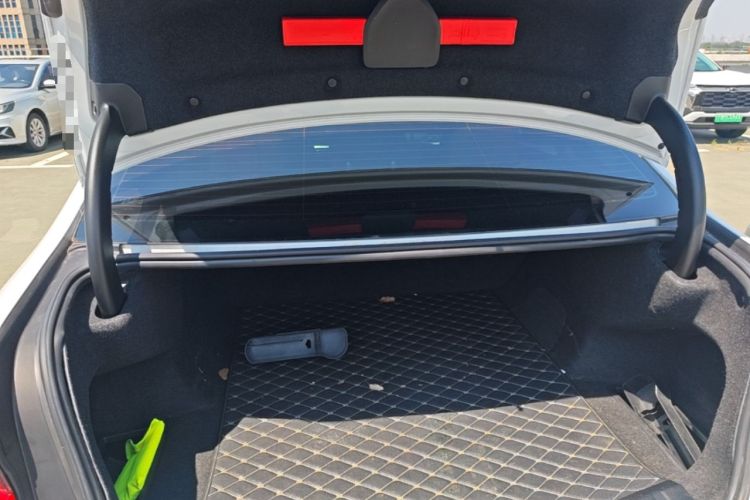Used BMW i3 2022 eDrive 35 L Trunk