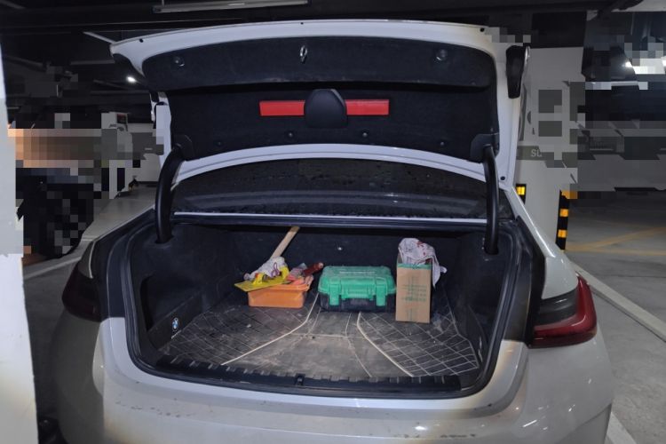 Used BMW i3 2022 eDrive 35 L Trunk
