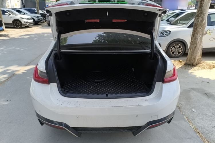 Used BMW i3 2022 eDrive 35 L Trunk
