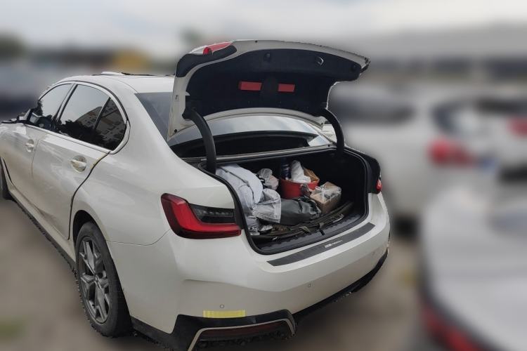 Used BMW i3 2022 eDrive 35 L Trunk