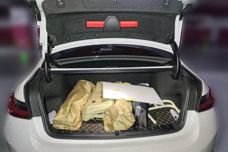 Used BMW i3 2022 eDrive 35 L Trunk