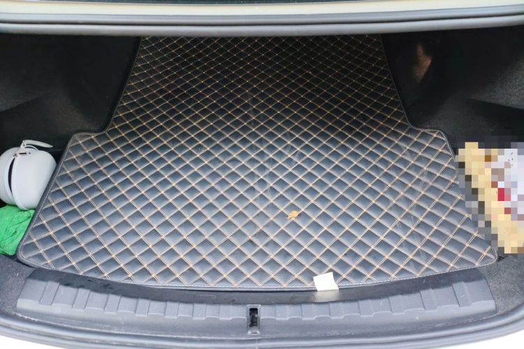 Used BMW i3 2022 eDrive 35 L Trunk