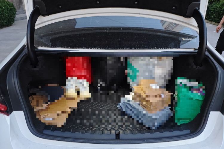 Used BMW i3 2022 eDrive 35 L Trunk