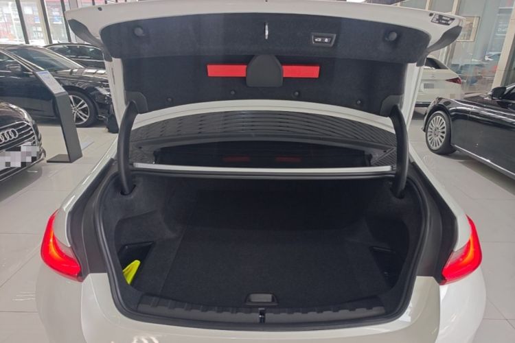 Used BMW i3 2022 eDrive 35 L Trunk
