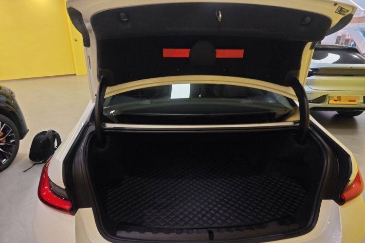 Used BMW i3 2022 eDrive 35 L Trunk