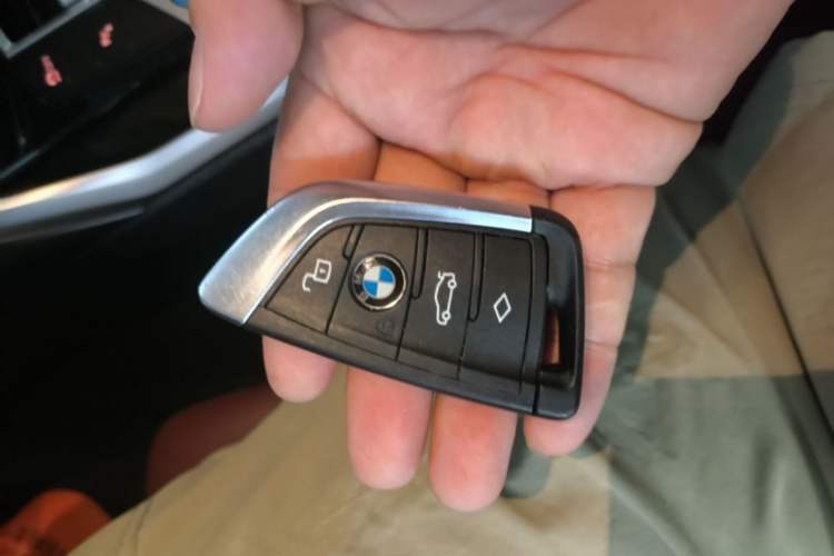 Used BMW i3 2022 eDrive 35 L Vehicle Key