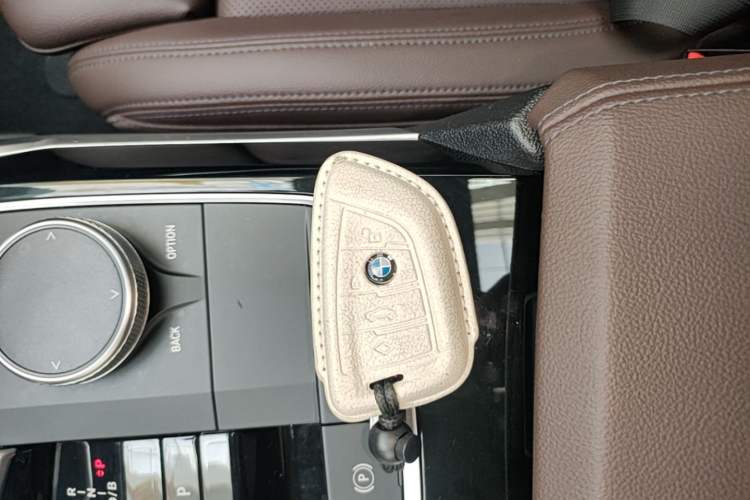 Used BMW i3 2022 eDrive 35 L Vehicle Key